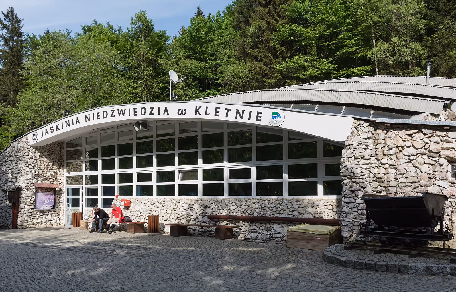 Caving in Śnieżnik