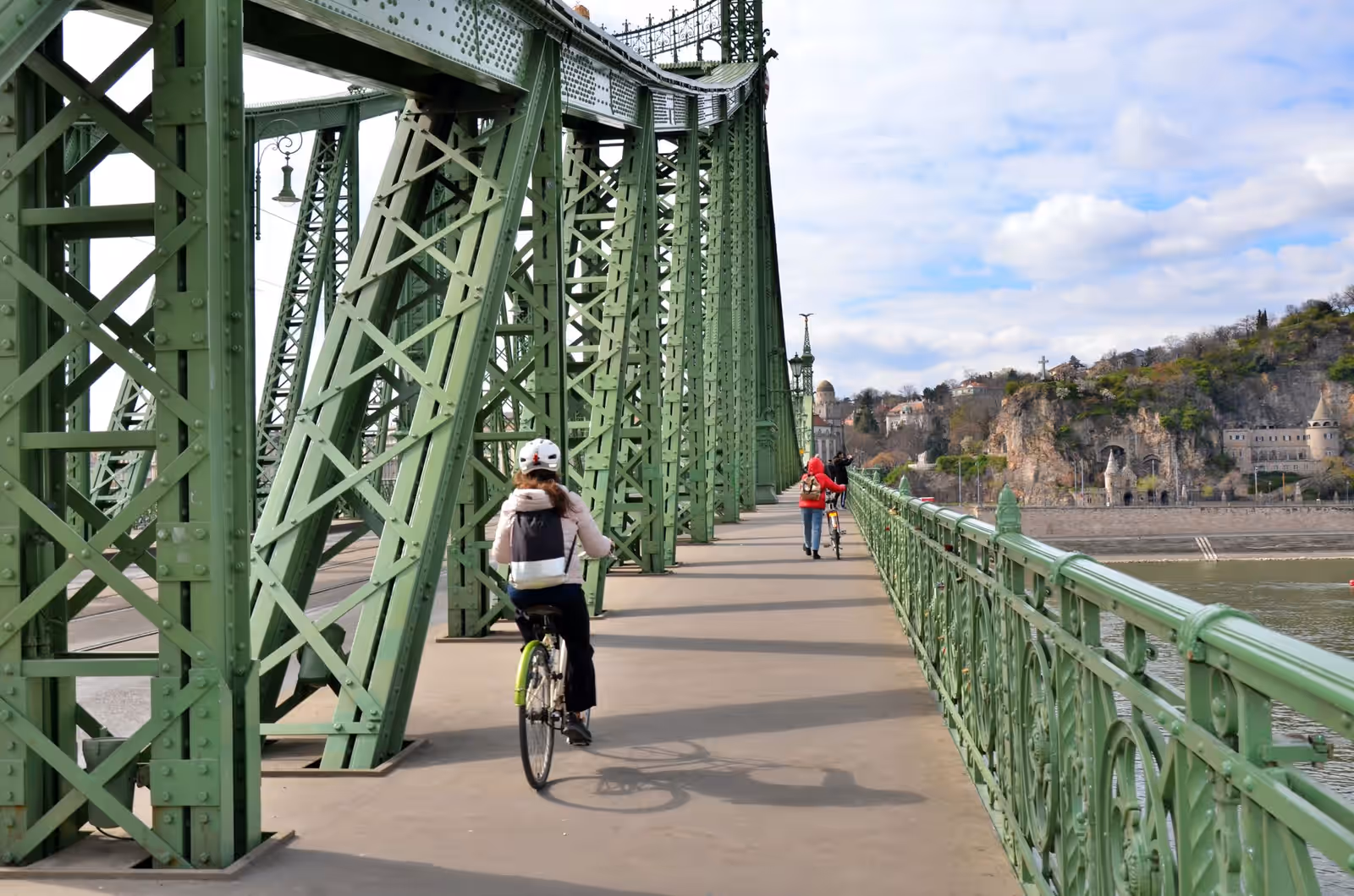 Cycling in Passau–Vienna