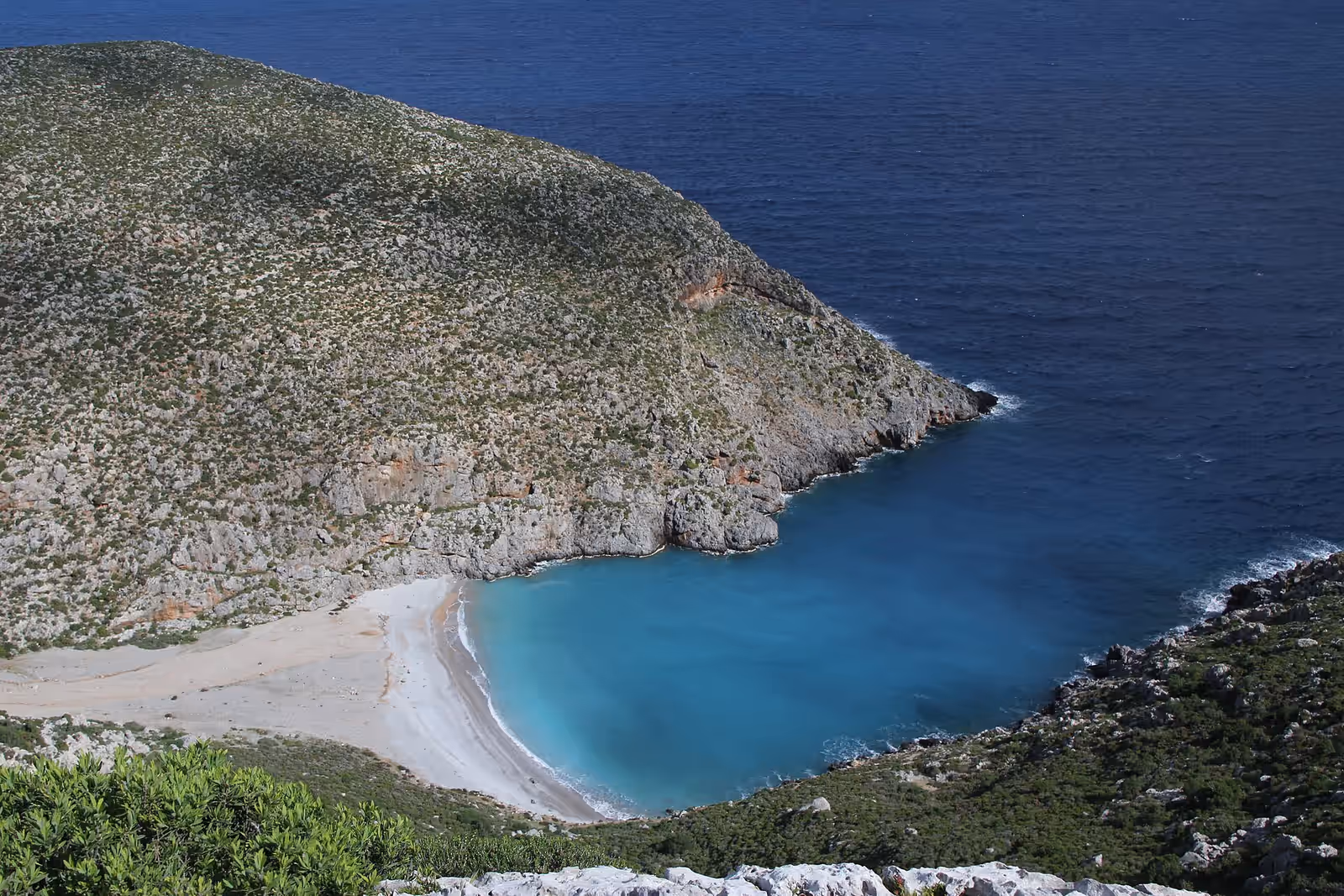 Deep water soloing in Kalymnos