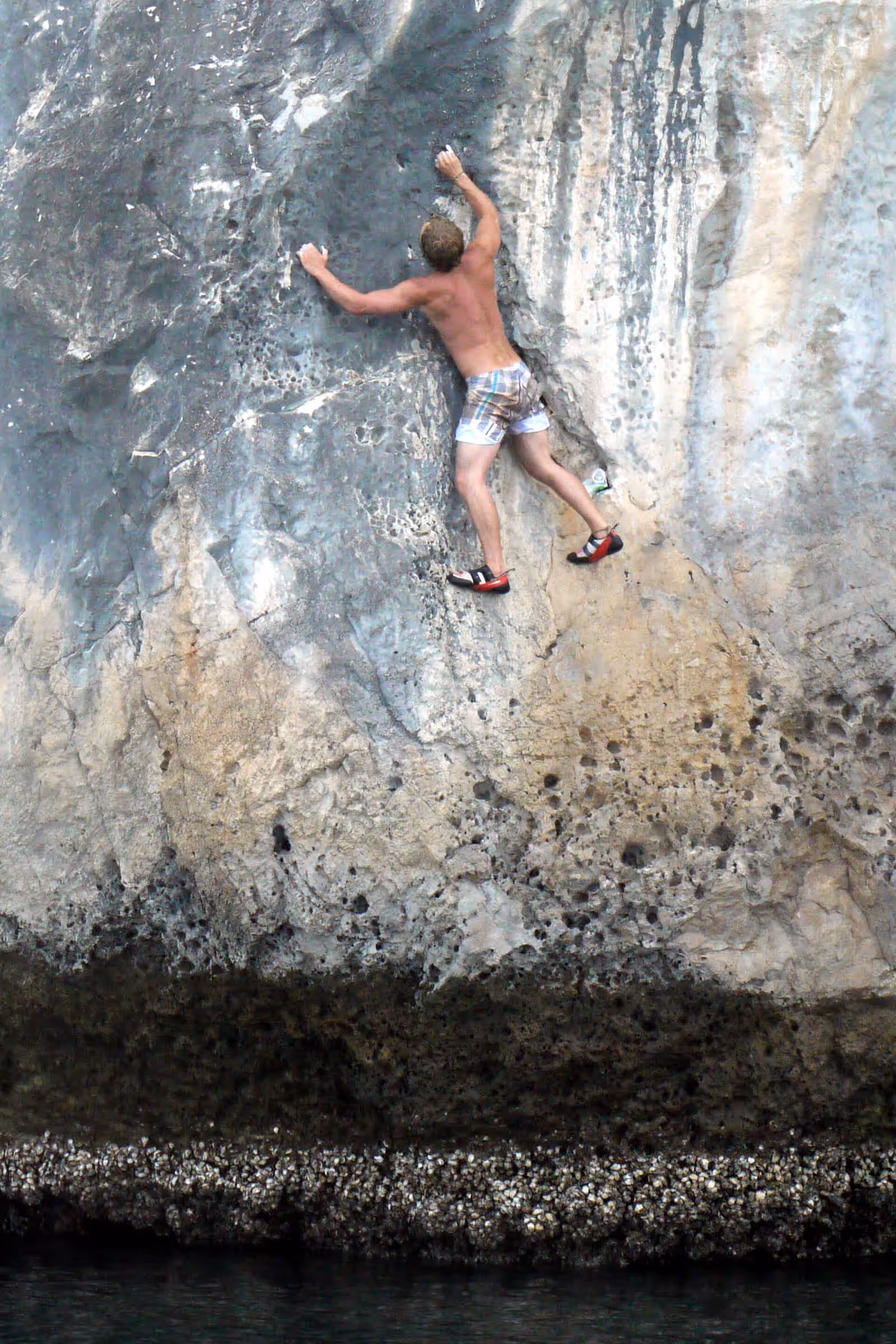 Deep water soloing in Railay