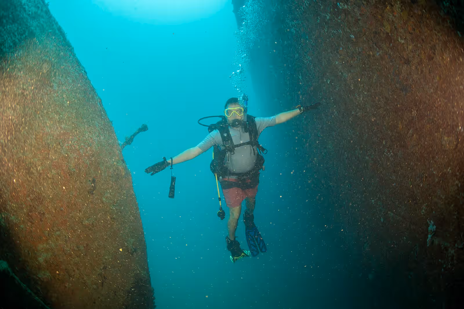 Diving in Apra Harbor