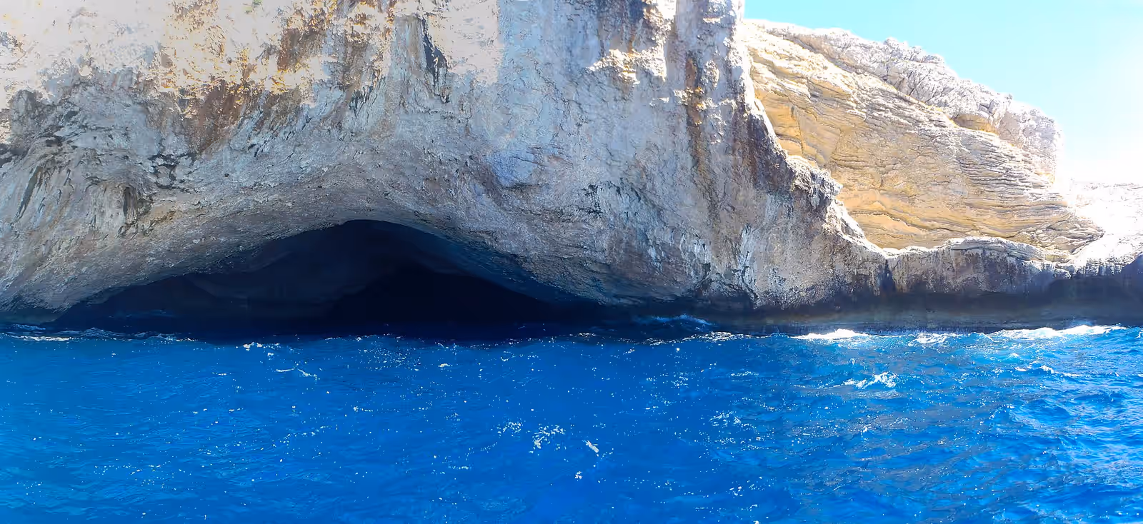 Diving in Cabrera