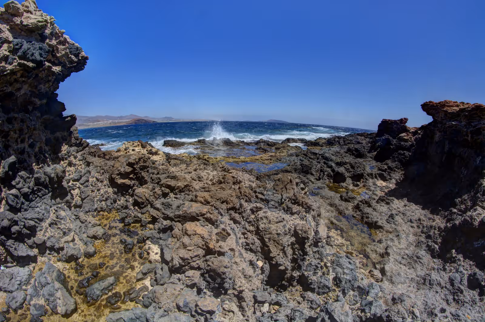 Diving in El Cabron
