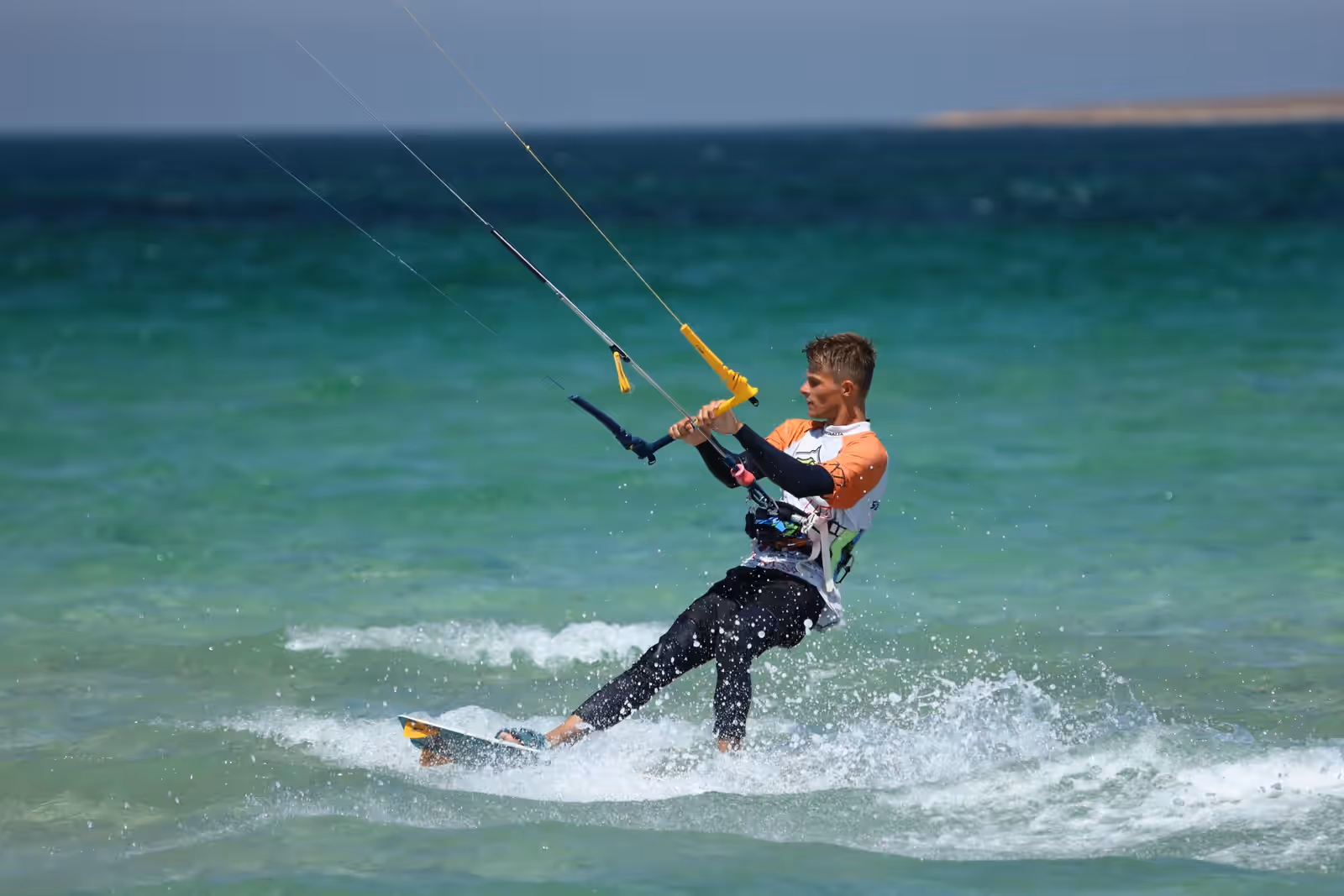 Kitesurfing in Taghazout