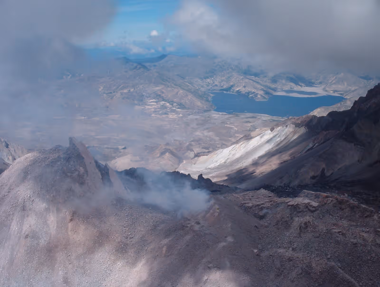 Mountaineering in Mount St. Helens