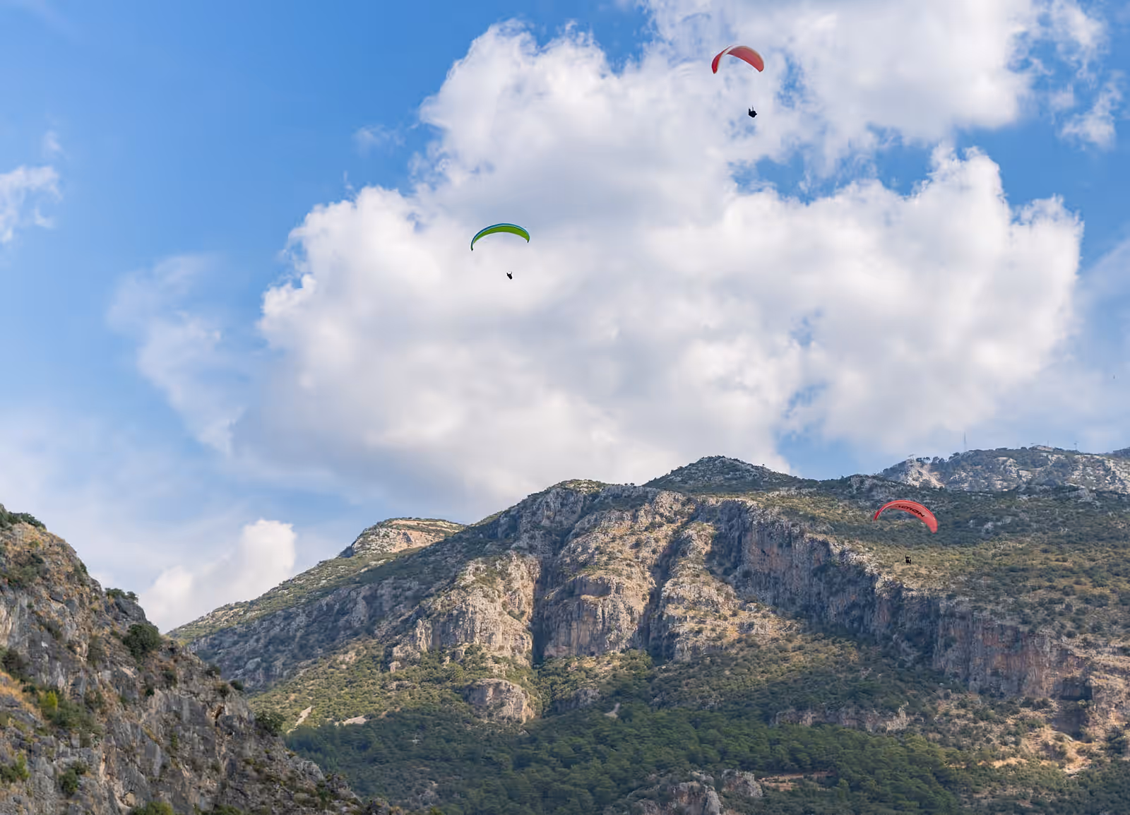 Paragliding in Ölüdeniz