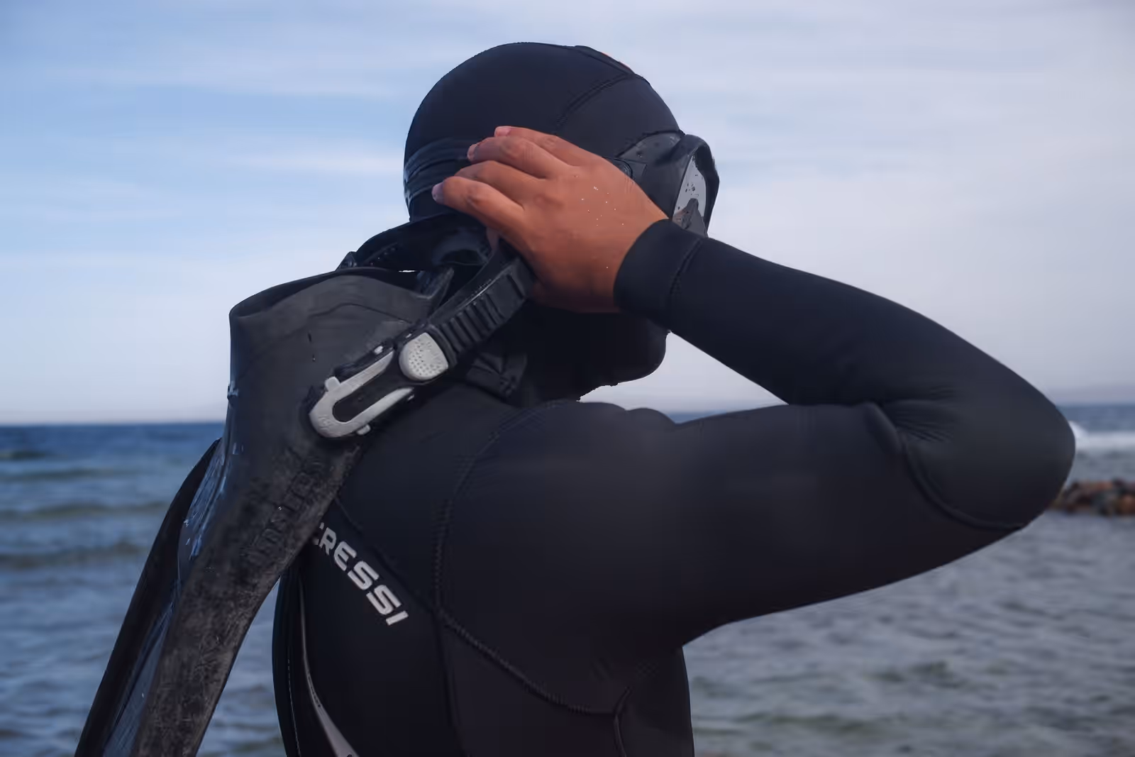Snorkelling in the Reykjanes Peninsula