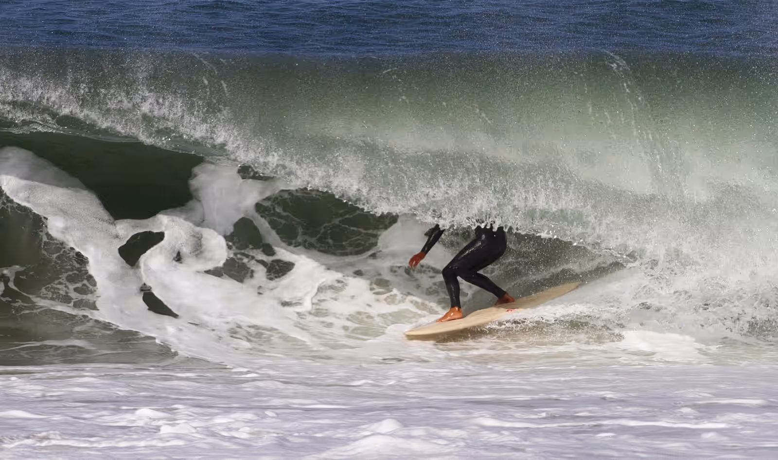 Surfing in Hossegor