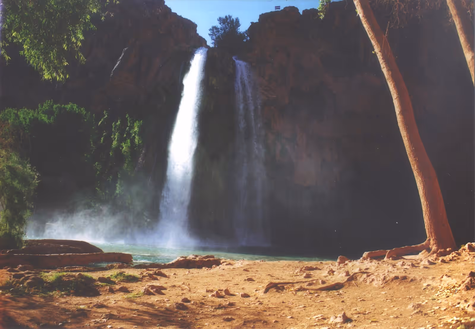 Trekking in Havasu Canyon