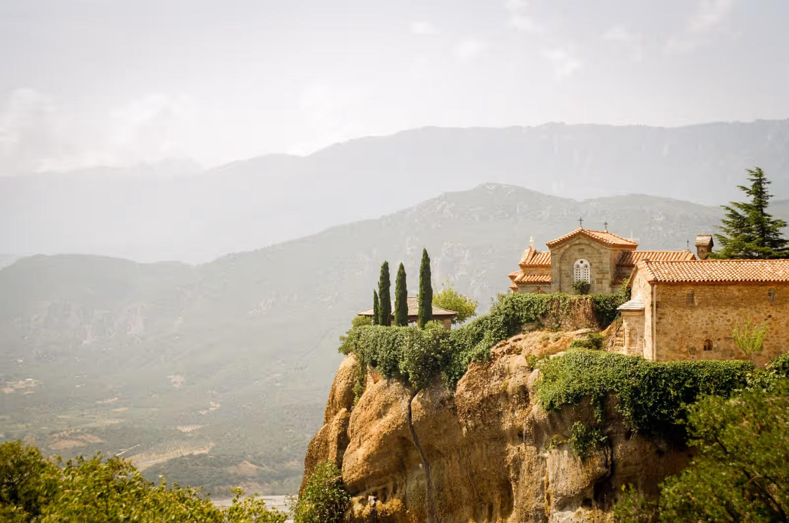 Trekking in Meteora