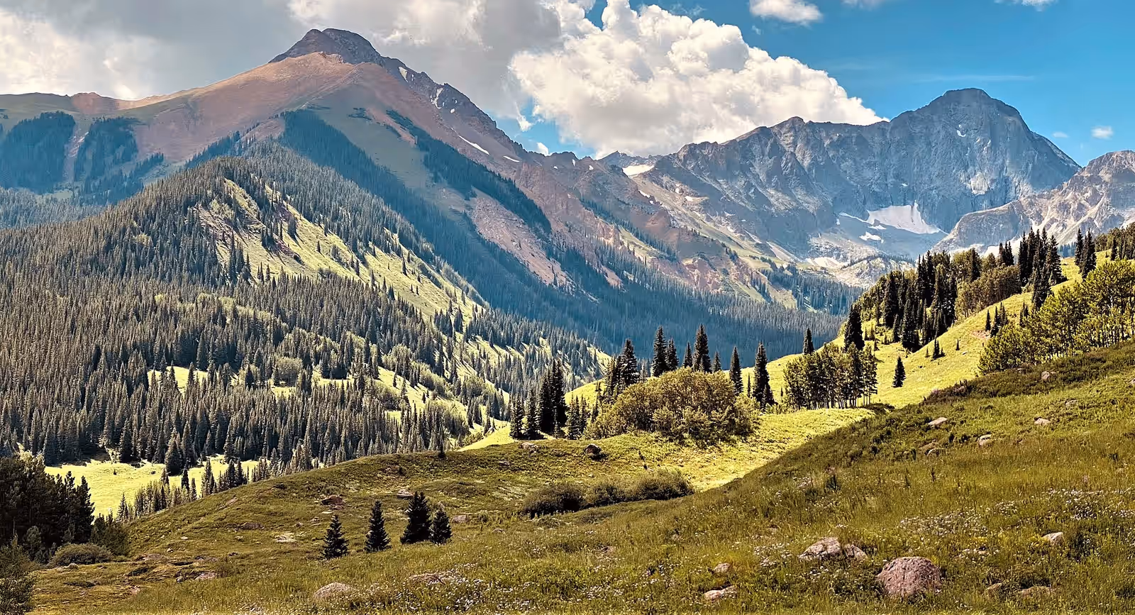 Trekking in the Four Pass Loop