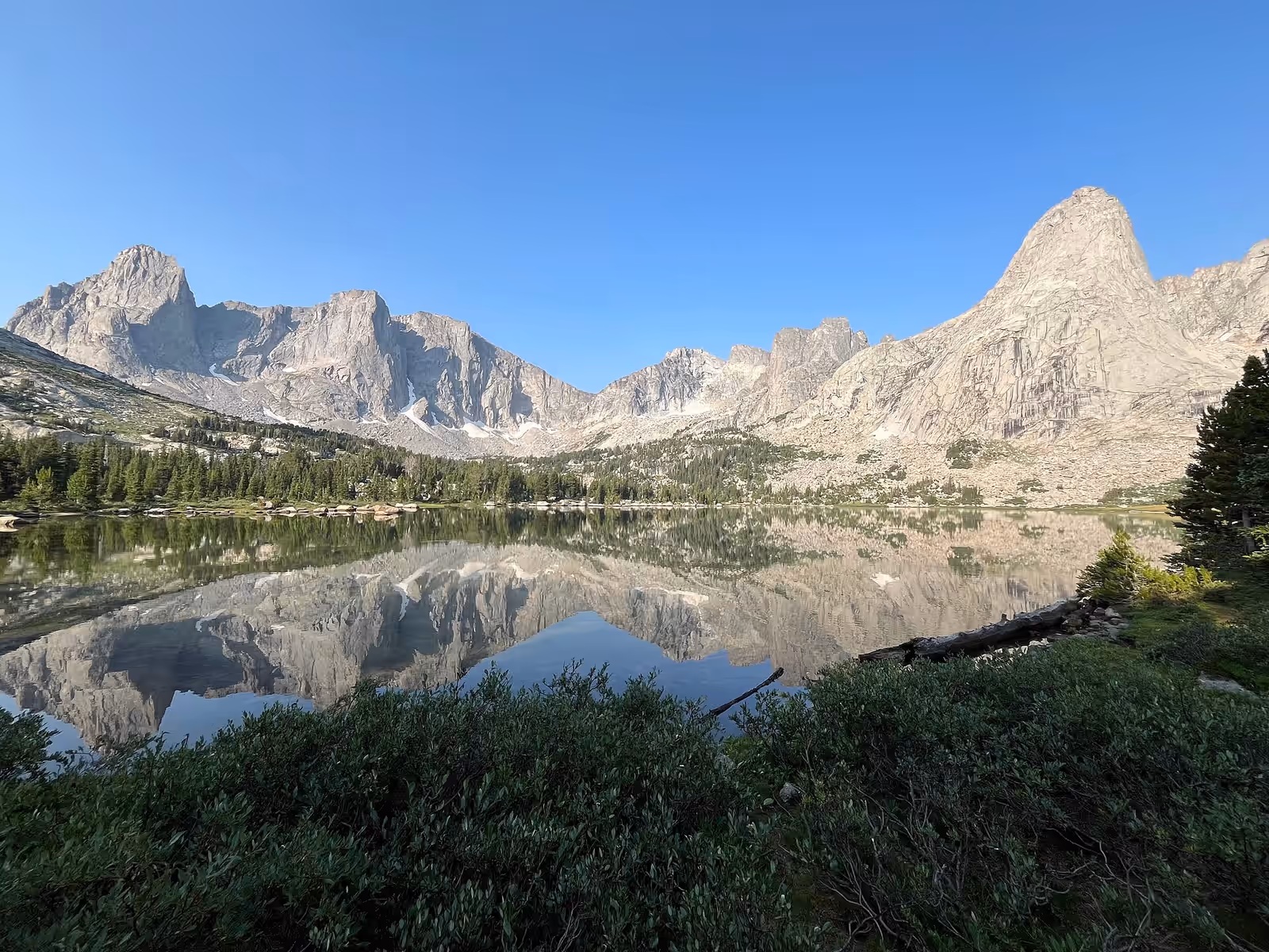 Trekking in the Wind River Range
